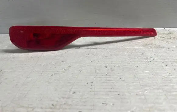 Volvo XC40 Rear bumper light 32228782