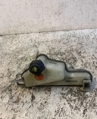Nissan Juke I F15 Coolant expansion tank/reservoir 217101kb0a