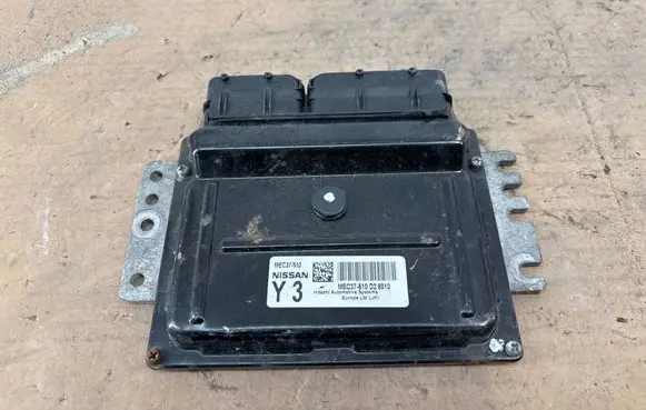 Nissan Note (E11) Engine control unit/module MEC37510