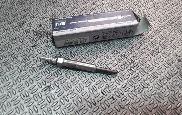 Renault Espace - Grand espace IV Glow plug 0100226373
