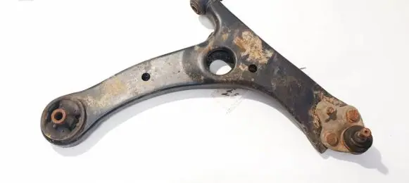 Toyota Corolla E120 E130 Front lower control arm/wishbone