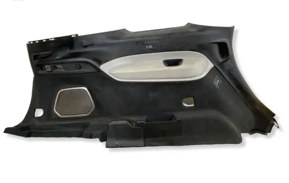 Jeep Grand Cherokee WL Trunk/boot lower side trim panel 3331010