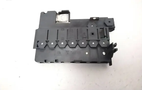 Skoda Roomster (5J) Fuse module 6R0937550A AA9035