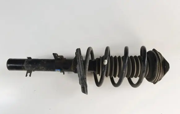 Nissan X-Trail T32 Front shock absorber with coil spring