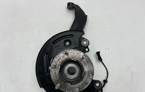 Ford Bronco Front wheel hub spindle knuckle MB3C-3K171-GC