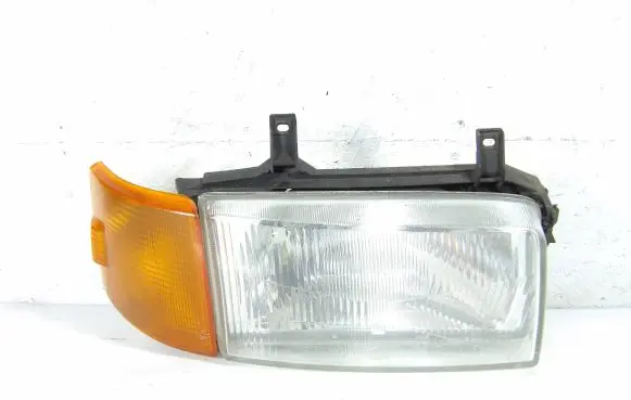 Volkswagen Transporter - Caravelle T4 Headlight/headlamp 302-136