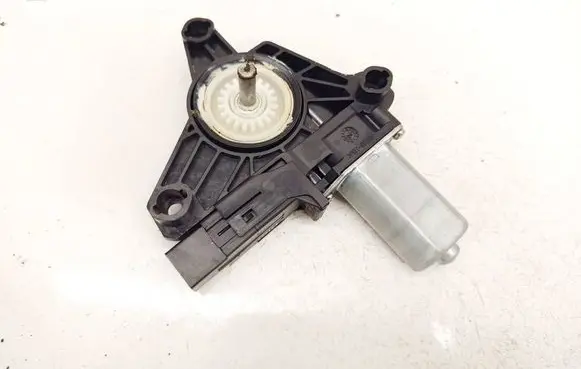 Volvo V40 Rear door window regulator motor 968741101