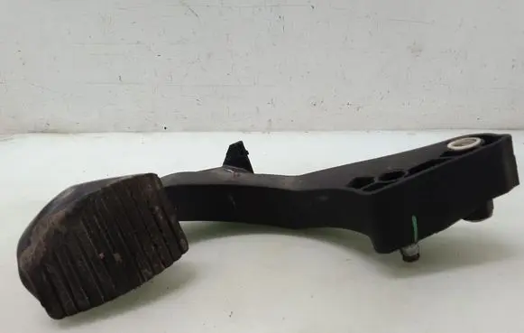 Peugeot 308 Clutch pedal 50262813