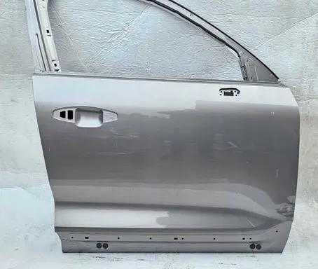 Volvo XC40 Front door 43246546565