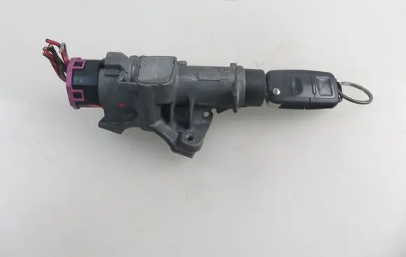 Skoda Octavia Mk1 (1U) Ignition lock 4B0905851C