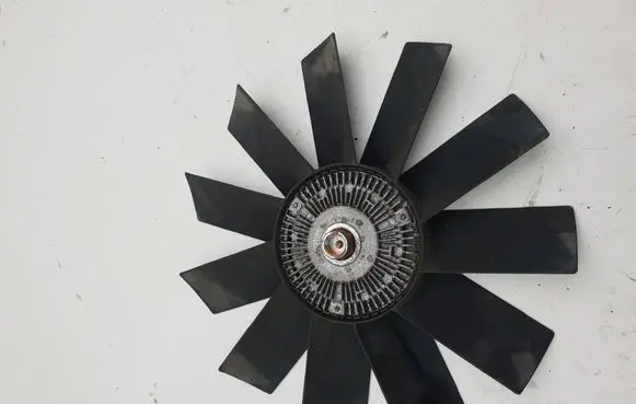 BMW 5 E39 Fan impeller 11521712110