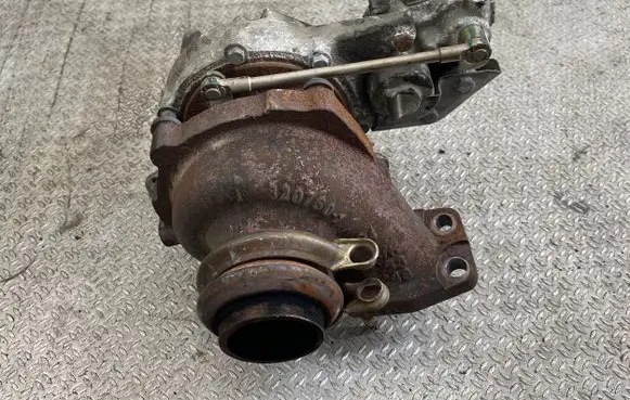 Peugeot 2008 II Turbo 9835855380