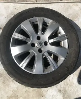 Renault Captur R16 alloy rim 