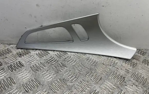 Audi A7 S7 4G Other front door trim element 4G8867410