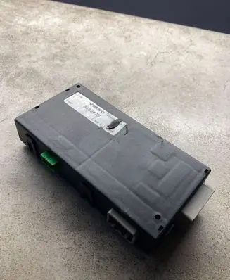 Volvo V50 Tow bar trailer control unit/module 8698475 405224