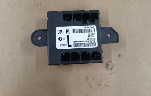 Maserati Ghibli Door control unit/module 52851641AD