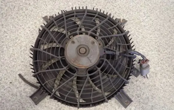 Suzuki Grand Vitara I Air conditioning (A/C) fan (condenser) 