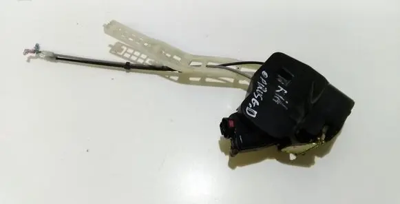 KIA Opirus Rear door lock
