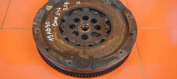 BMW 3 E46 Dual mass flywheel 753386 19MB30
