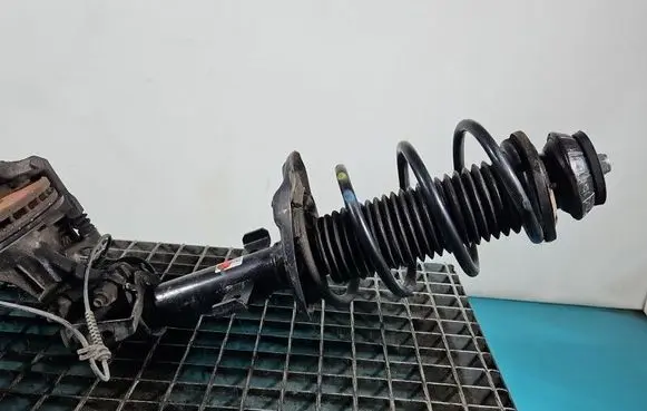 Renault Clio V Front shock absorber/damper 543023386R IMPRK1570790