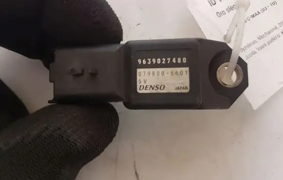 Air pressure sensor