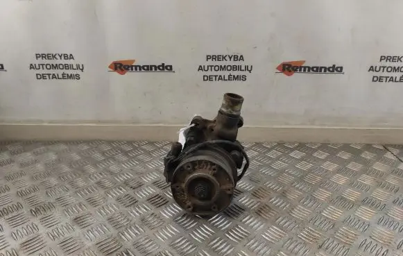 Iveco Daily 35.8 - 9 Water pump