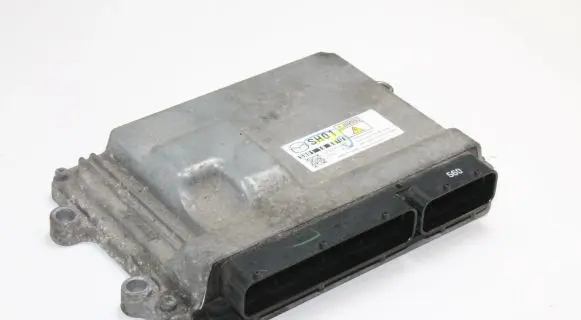 Mazda CX-5 Engine control unit/module SH0118881U 2757006381