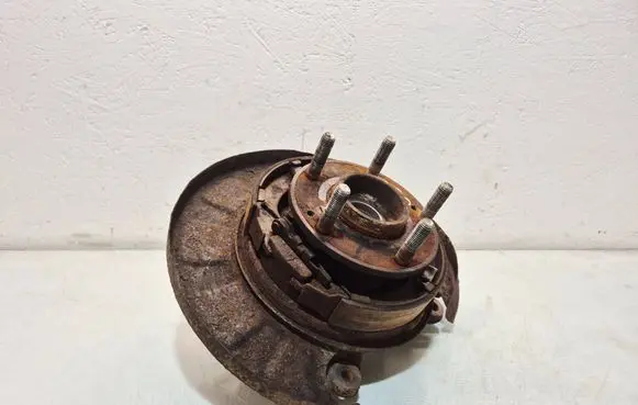 Hyundai Santa Fe Rear wheel hub 527502BXXX