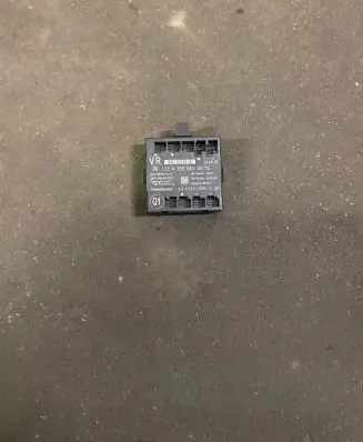 Mercedes-Benz ML W166 Door control unit/module 1669000015