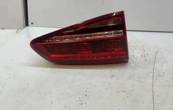 Volkswagen Golf VII Tailgate rear/tail lights 5G0945307F 81240101 95G094530F