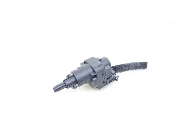 Volkswagen Polo Brake pedal sensor switch 6Q0945511