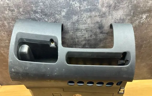Audi A4 S4 B5 8D Glove box 8D1863075