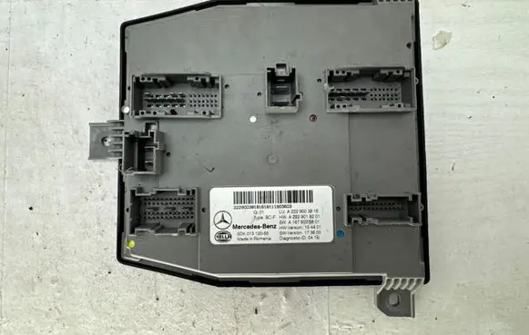 Mercedes-Benz S W222 SAM control unit A2229003818 A1679025801 A2229018201