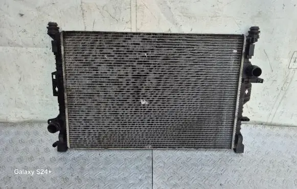 Coolant radiator