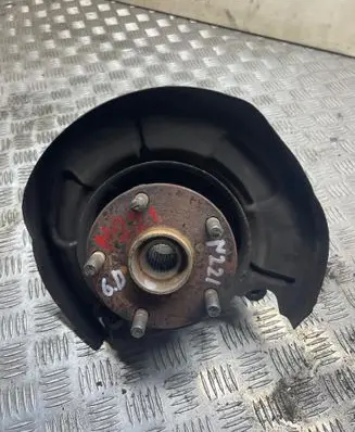 Subaru Legacy Rear wheel hub
