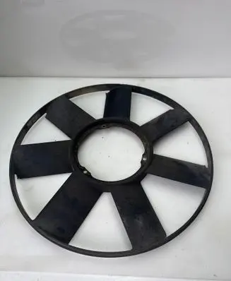 BMW 5 E39 Fan impeller 2243303