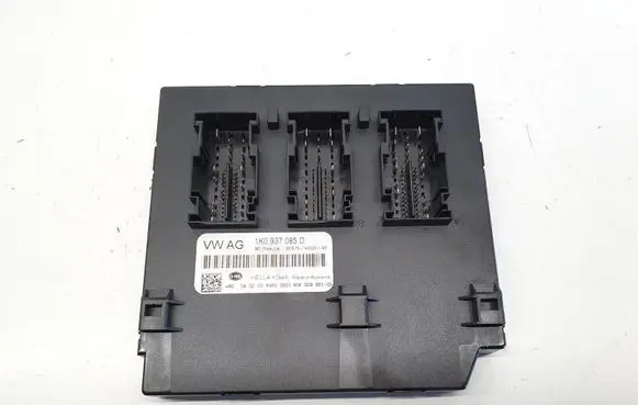 Volkswagen Golf VI Comfort/convenience module 1K0937085D nr9132