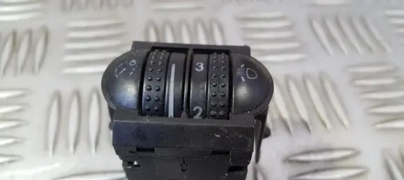 Volkswagen PASSAT B5 Headlight level height control switch 3B0941333C