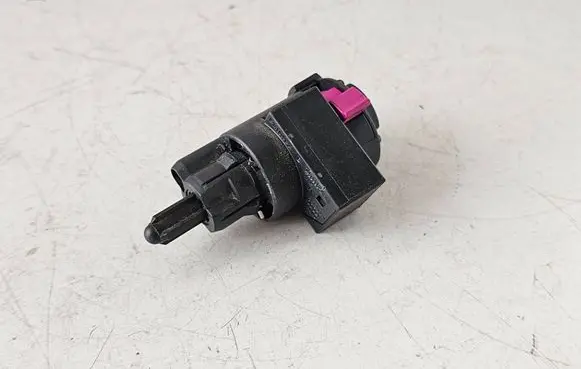 Audi A6 S6 C7 4G Brake pedal sensor switch 4F0945459B 5478 150312