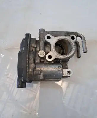 Toyota Avensis T270 EGR valve 258000R010 VN1501000040