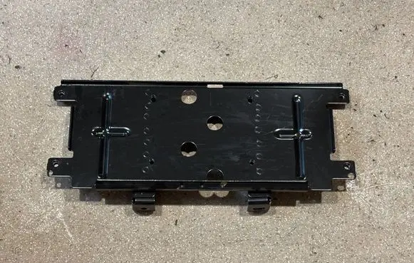 Audi Q7 4M Bracket in trunk/boot 4M0915524K