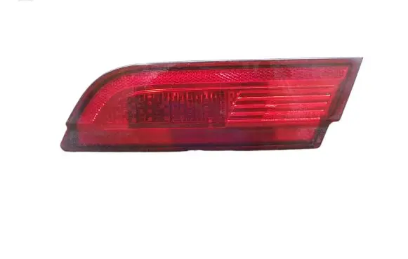 Jaguar XF Tailgate rear/tail lights 8X2315K272CD 2NE23804604
