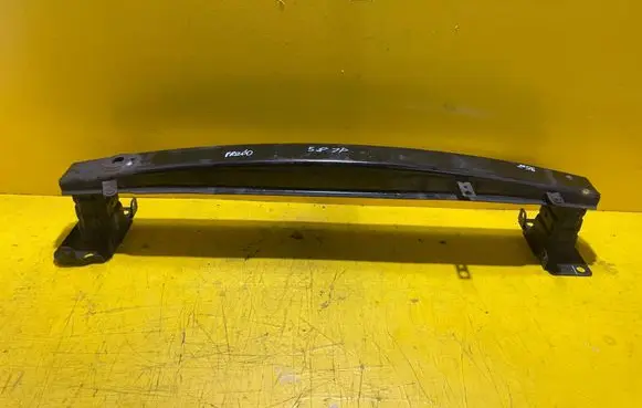 Skoda Fabia Mk2 (5J) Front bumper support beam 