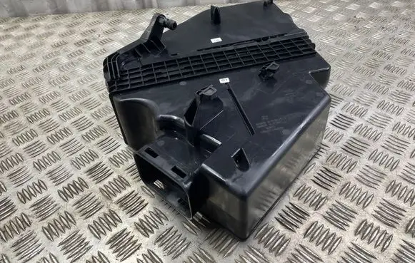 BMW X3 F25 Air filter box 8519129 4012736A 8519138