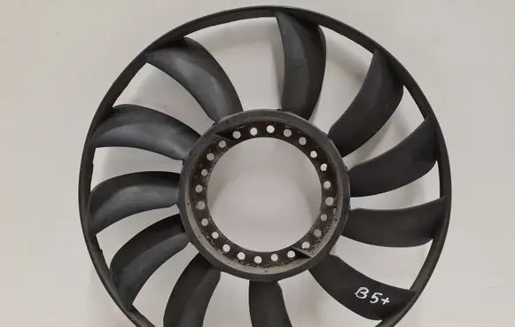 Volkswagen PASSAT B5.5 Fan impeller 058121301B