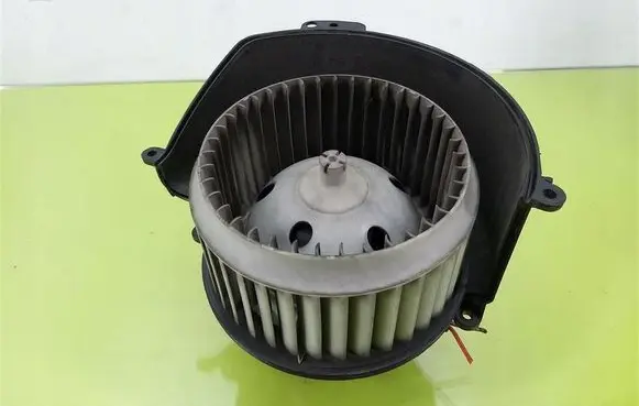 Opel Astra G Heater fan/blower 52485309