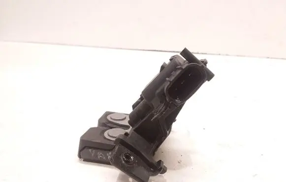 Toyota Yaris Tailgate/trunk/boot lock/catch/latch
