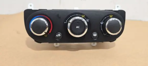 Renault Clio IV Climate control unit T1001877V