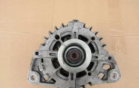Mercedes-Benz E W213 Generator/alternator A0009063903