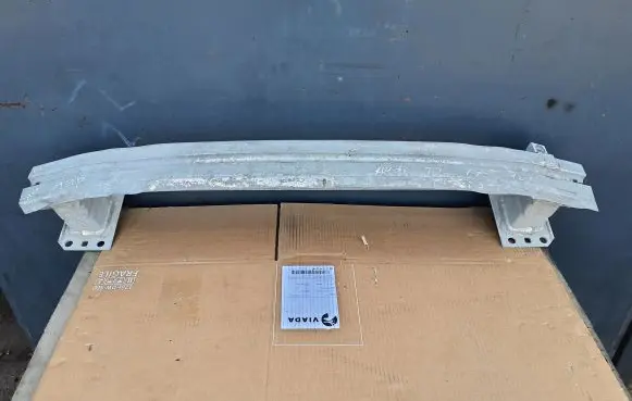 Audi TT TTS Mk2 Front bumper cross member 8J0807109